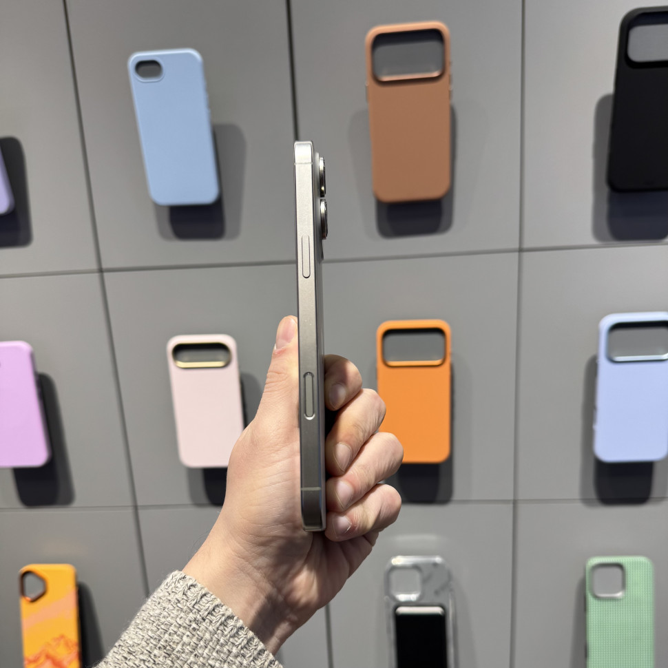 Смартфон Apple iPhone 16 Pro Max 256GB Натуральный титан (Natural Titanium) (Б/У)