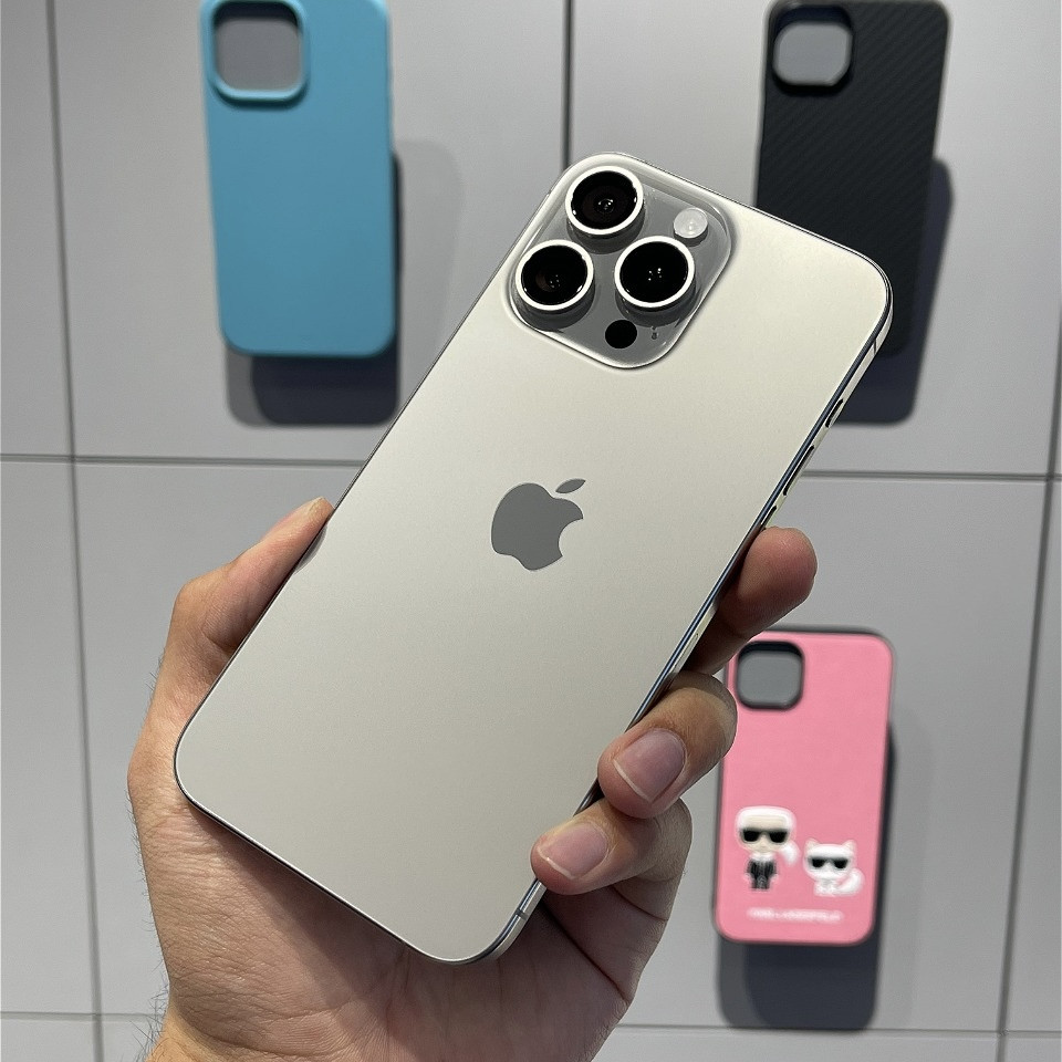 Смартфон Apple iPhone 15 Pro Max 512GB Natural Titanium (Б/У)
