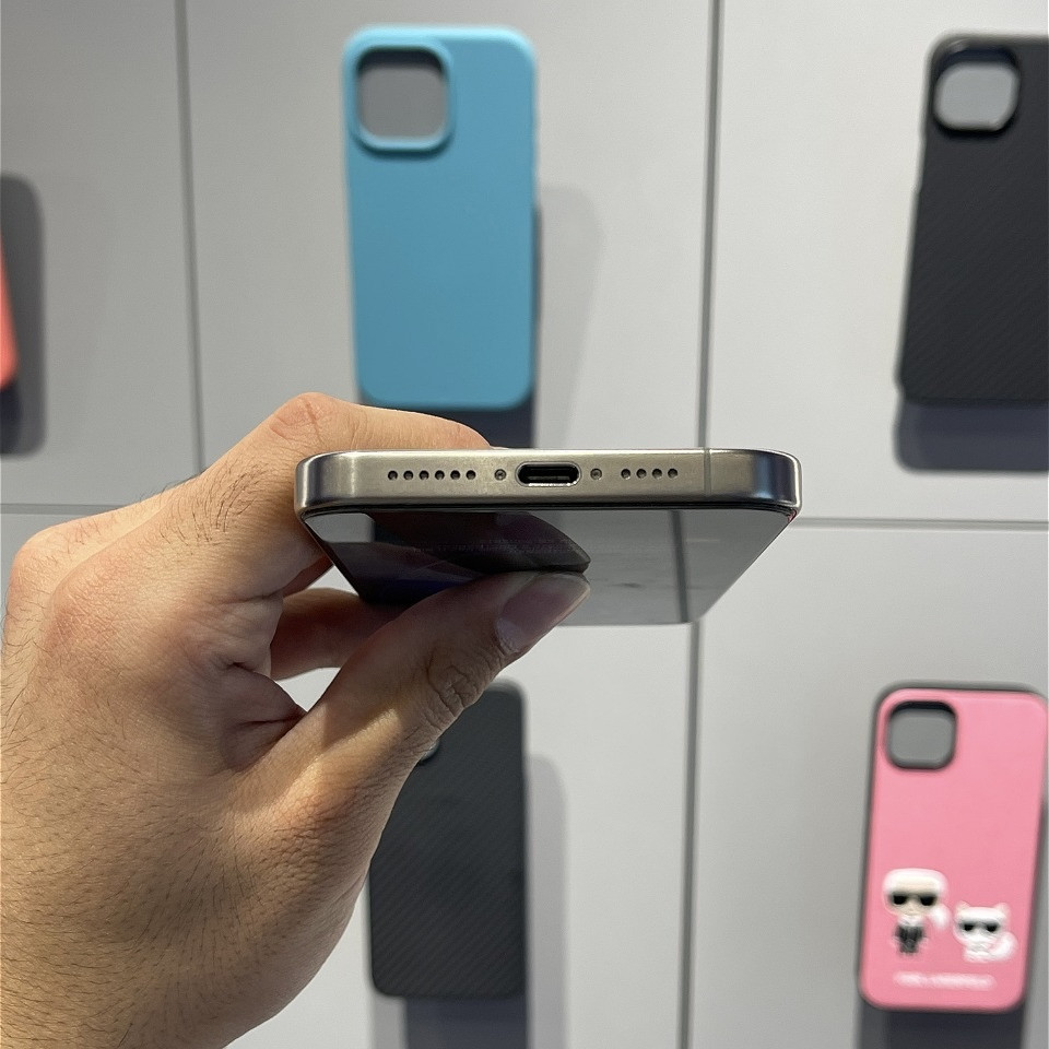 Смартфон Apple iPhone 15 Pro Max 512GB Natural Titanium (Б/У)