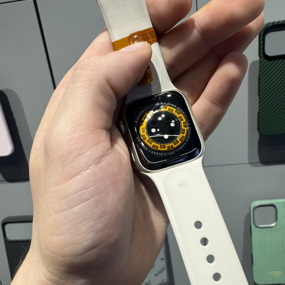Умные часы Apple Watch 9 41mm Starlight (Б/У)