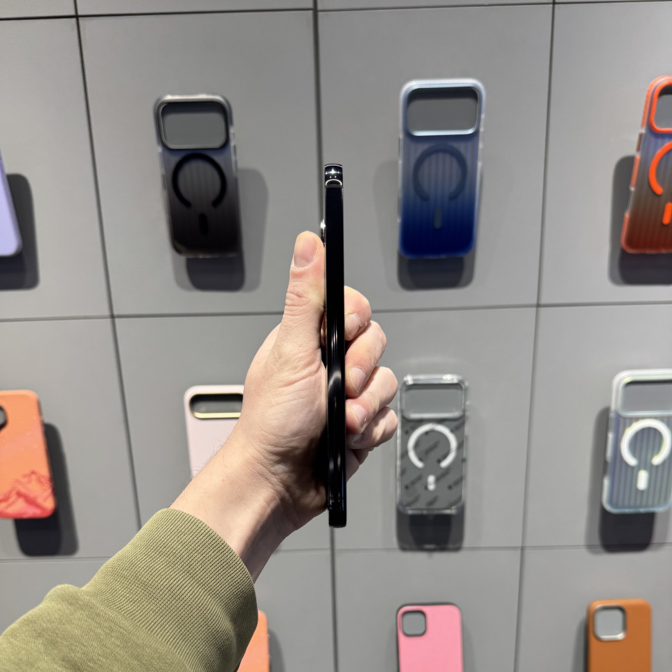 Смартфон Samsung Galaxy S23+ 8/256GB Черный (Phantom Black) (Б/У)