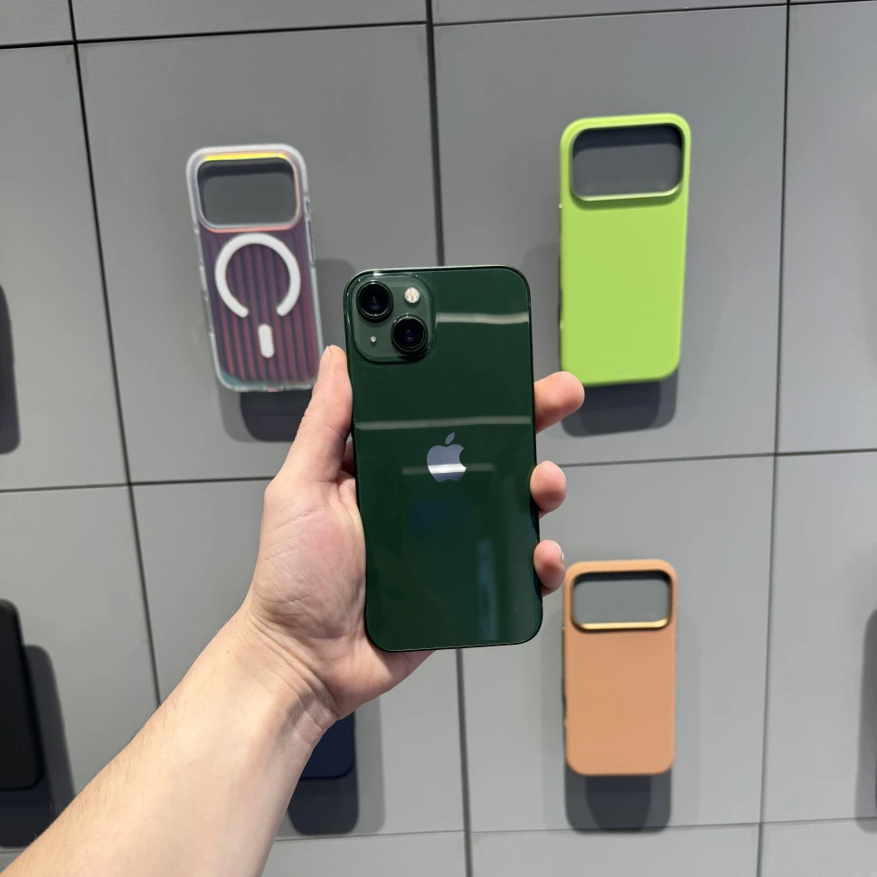 Смартфон Apple iPhone 13 128GB Зеленый (Green) (Б/У)