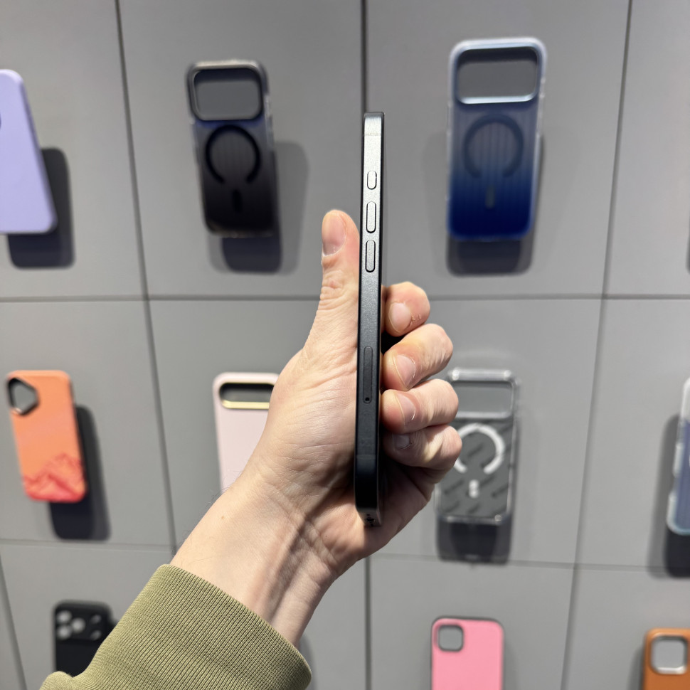 Смартфон Apple iPhone 16 256GB ASIS Черный (Black) (Б/У)