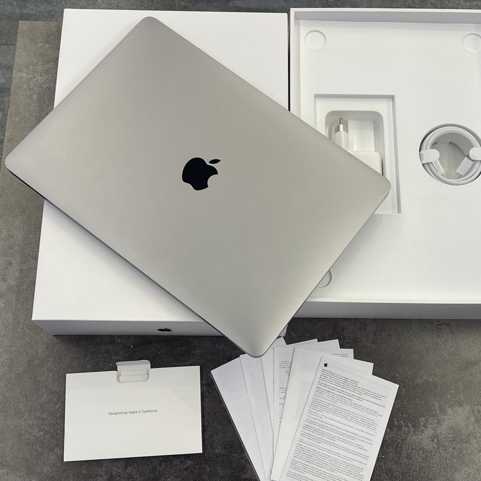 Ноутбук Apple MacBook Air 13 2020 M1 8/256GB Space Gray (Б/У)