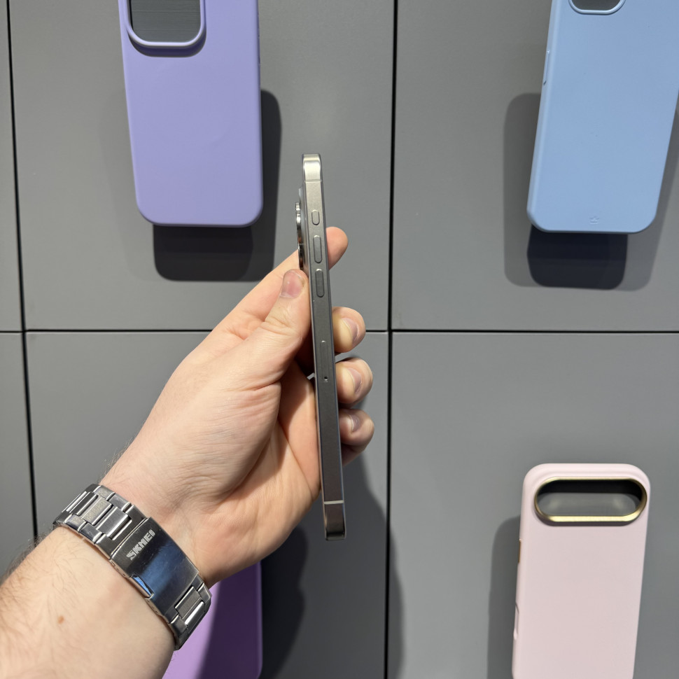 Смартфон Apple iPhone 16 Pro 256GB Натуральный Титан (Natural Titanium) (Б/У)