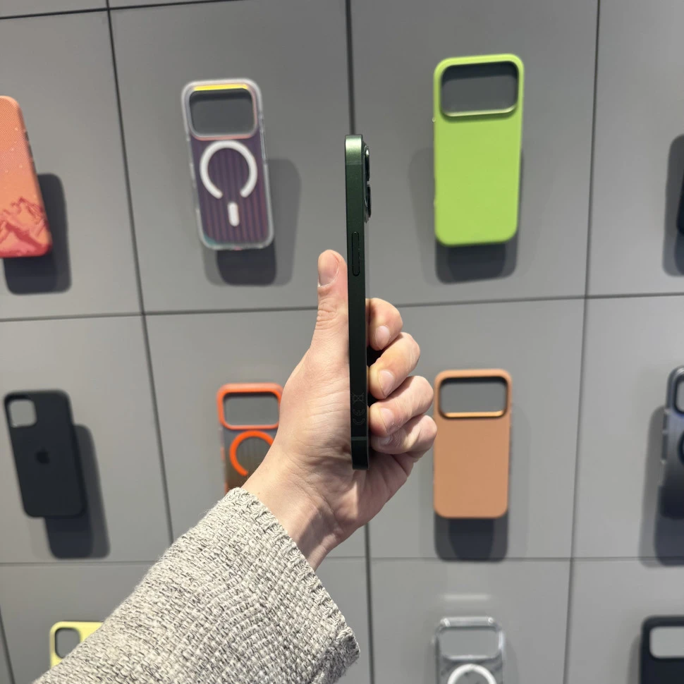 Смартфон Apple iPhone 13 128GB Зеленый (Green) (Б/У)