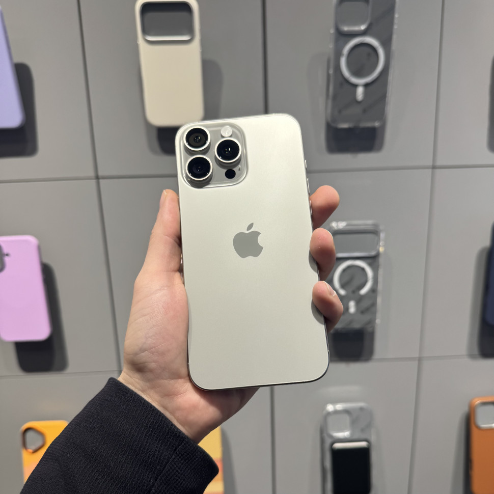 Смартфон Apple iPhone 16 Pro Max 256GB Натуральный титан (Natural Titanium) (Б/У)