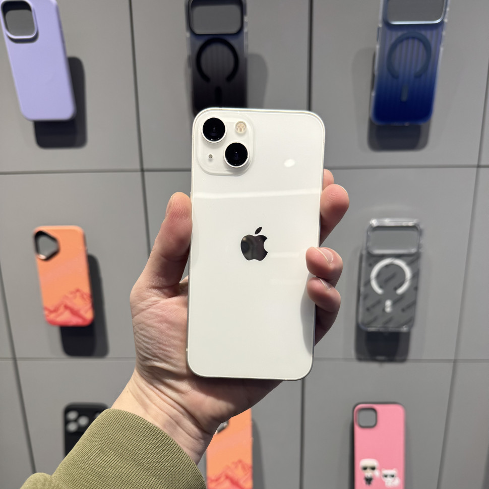 Смартфон Apple iPhone 13 256GB Белый (Starlight) (Б/У)