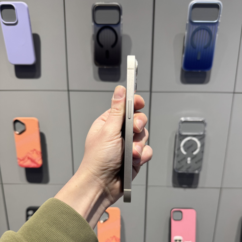 Смартфон Apple iPhone 13 256GB Белый (Starlight) (Б/У)