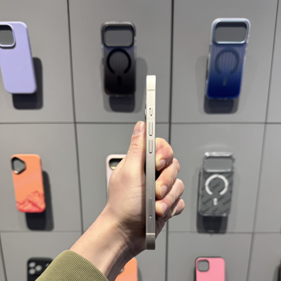 Смартфон Apple iPhone 13 256GB Белый (Starlight) (Б/У)