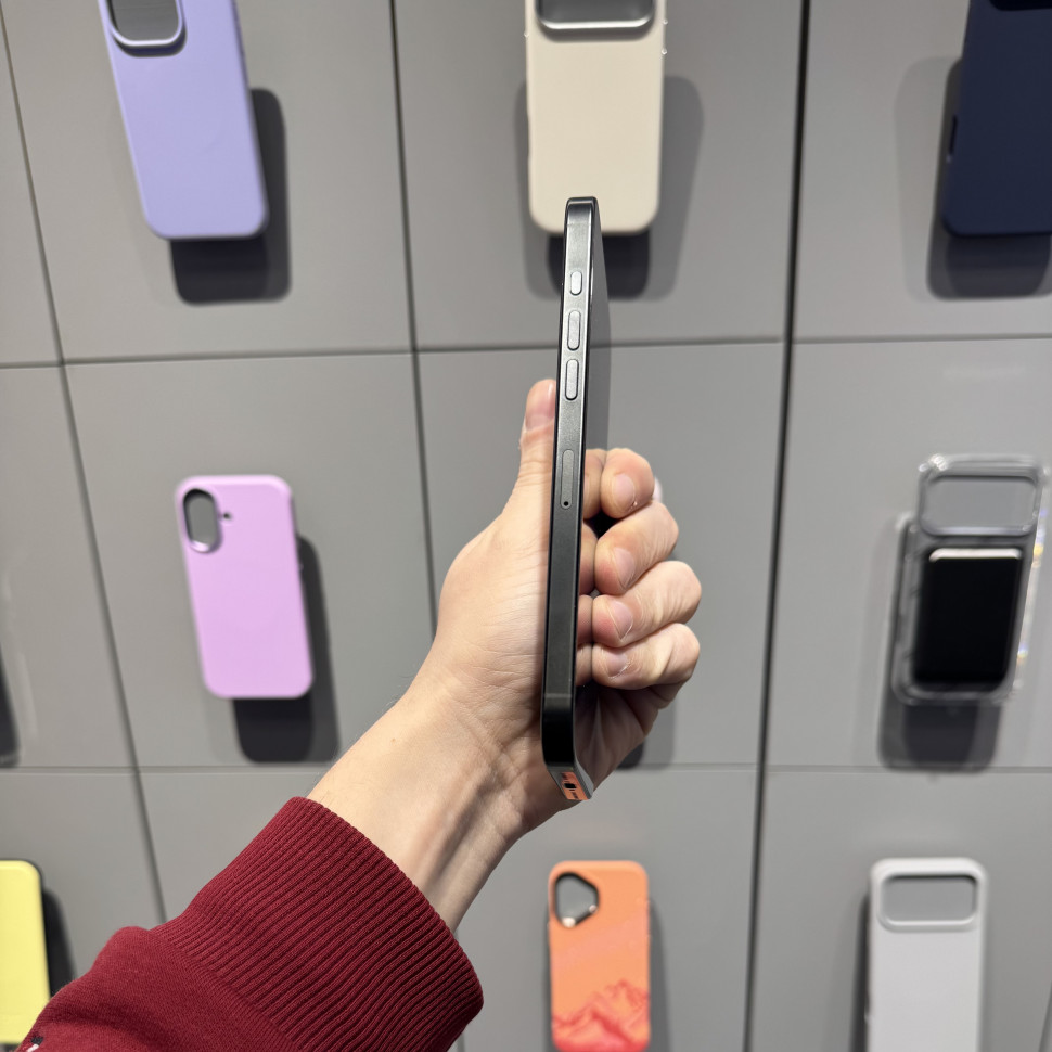 Смартфон Apple iPhone 16 Pro Max 256GB Черный титан (Black Titanium) (Dualsim) (Б/У)