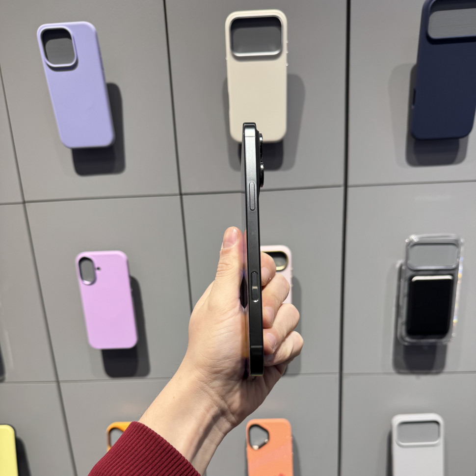 Смартфон Apple iPhone 16 Pro Max 256GB Черный титан (Black Titanium) (Dualsim) (Б/У)