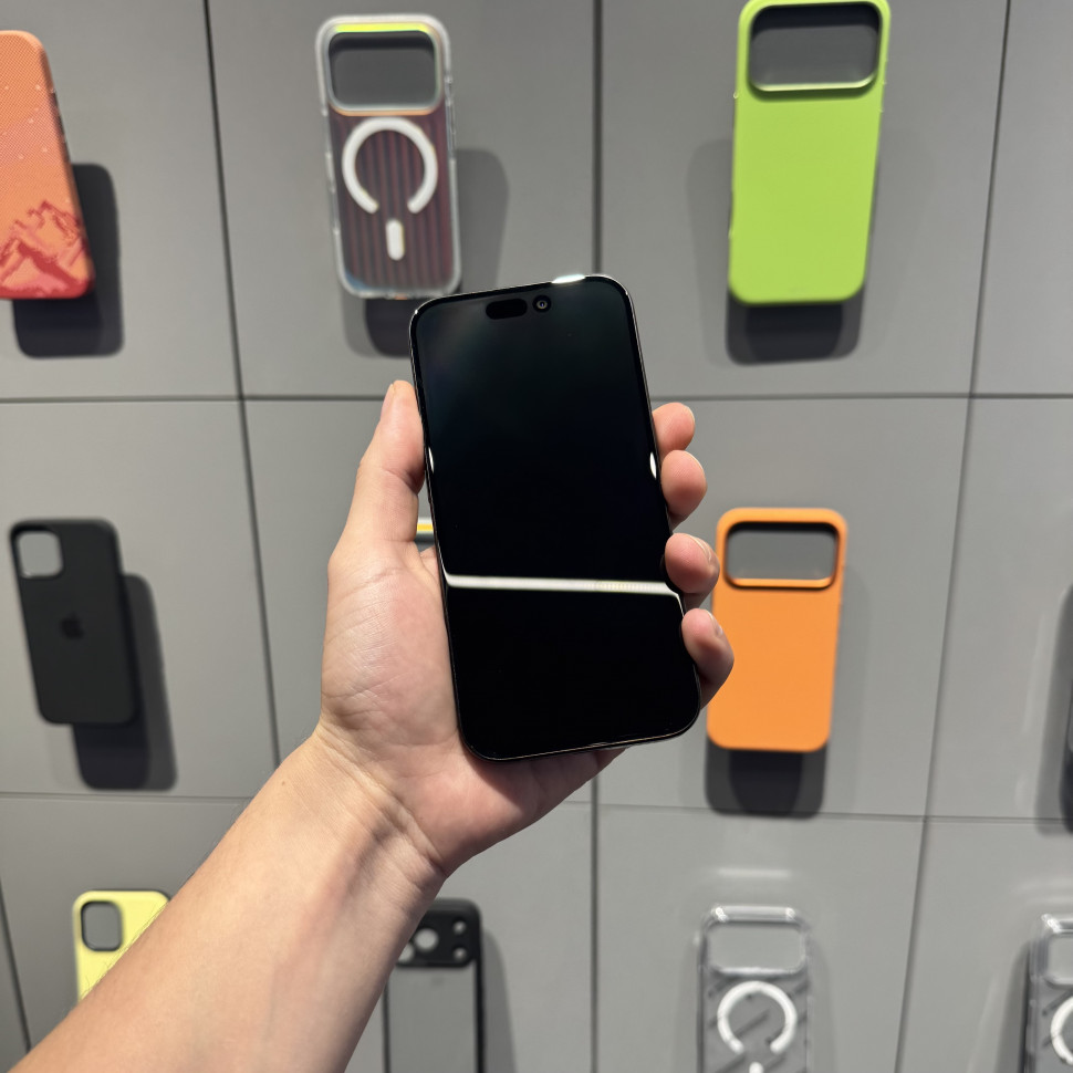 Смартфон Apple iPhone 15 Pro 256GB Черный титан Б/У