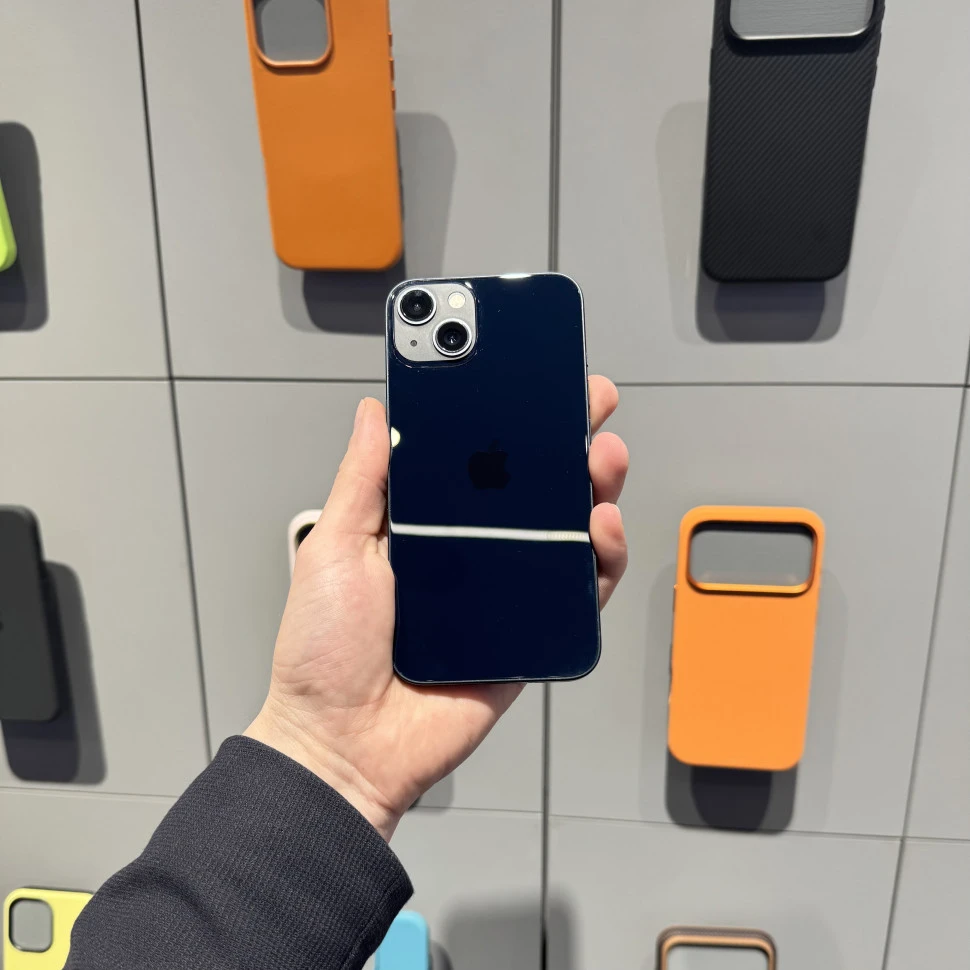 Смартфон Apple iPhone 13 256GB Midnight (Б/У)