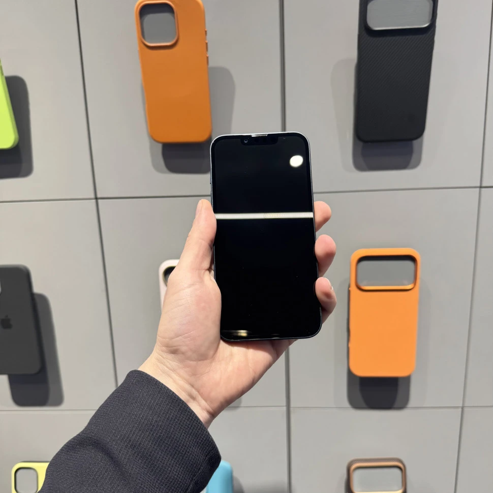 Смартфон Apple iPhone 13 256GB Midnight (Б/У)