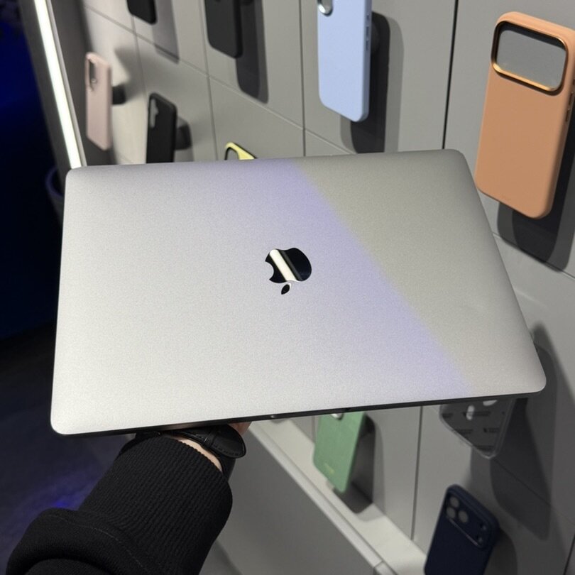 美品★MacBook Pro 13 2018★i5/16GB/SSD 256GB Купить Ноутбук Apple MacBook Pro 13-inch intel i5 (2018) 8/256GB