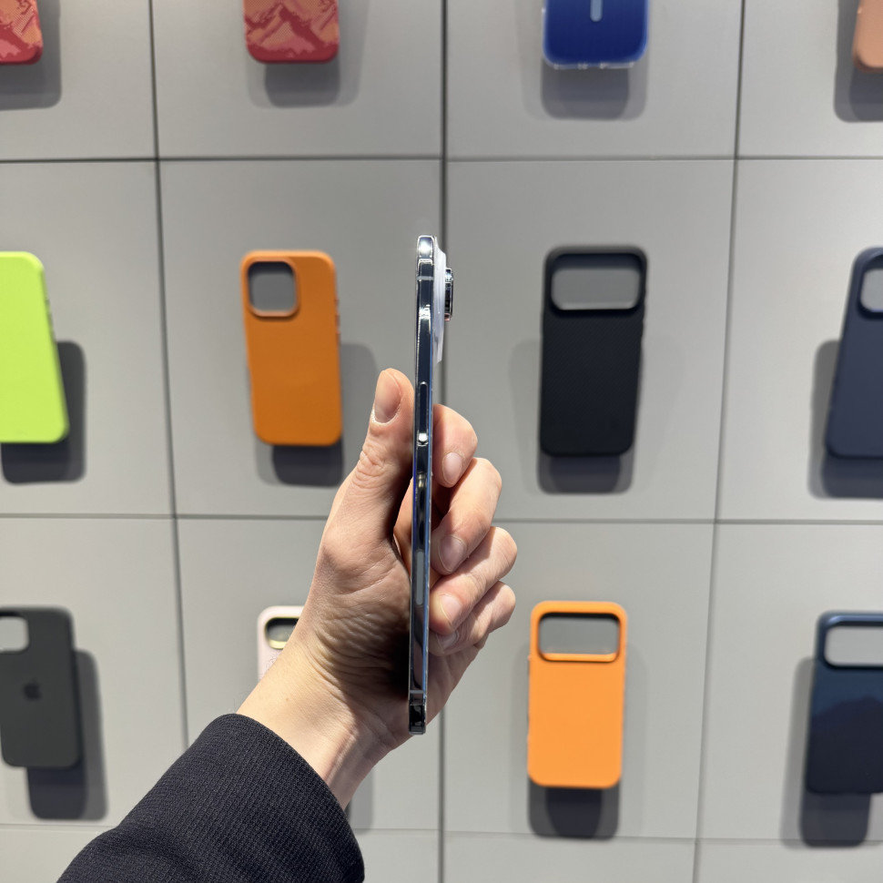 Смартфон Apple iPhone Air 256GB Голубой (Sky Blue) eSim (Б/У)