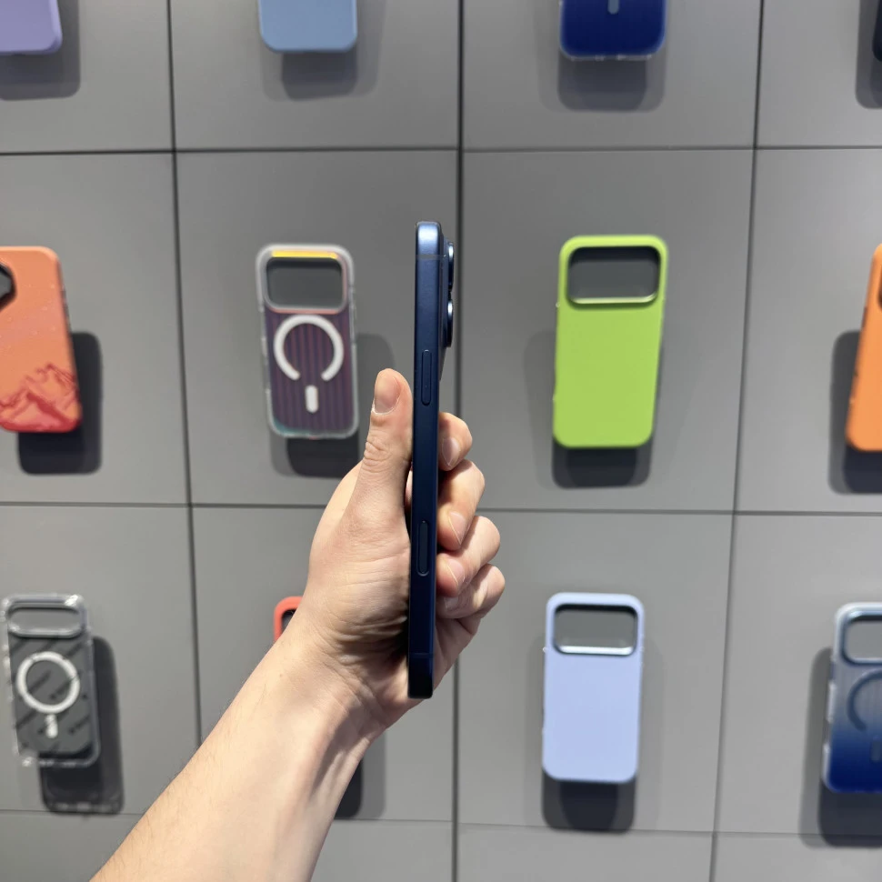 Смартфон Apple iPhone 17 Pro Max 512GB Синий (Deep Blue) (Б/У)